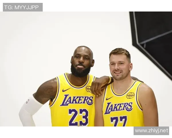 湖人再斩雄鹿，再添好消息，东契奇打疯了创纪录，詹姆斯复出